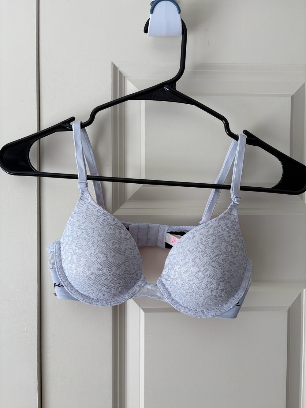 VS Pink Wear Everywhere Tshirt Bra